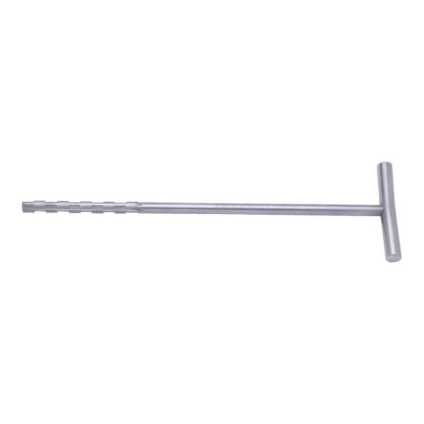 Slotted Reamer For Bipolar Prosthesis